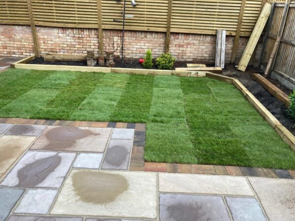 Lawns Md 12